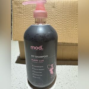 New Unopened Mod Hypoallergenic Dog Pet Shampoo PUPPY LUV Powder fresh 34oz